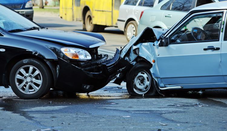 Accidentes de automóvil y estados sin 
